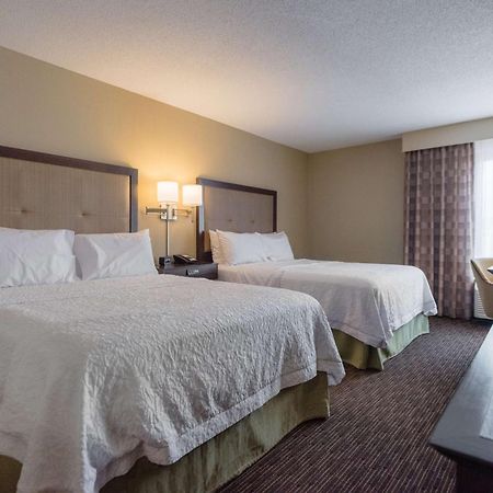 Hampton Inn Meridian Kültér fotó