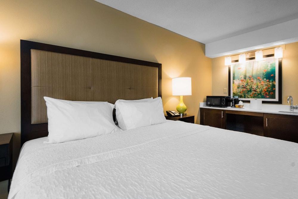 Hampton Inn Meridian Kültér fotó