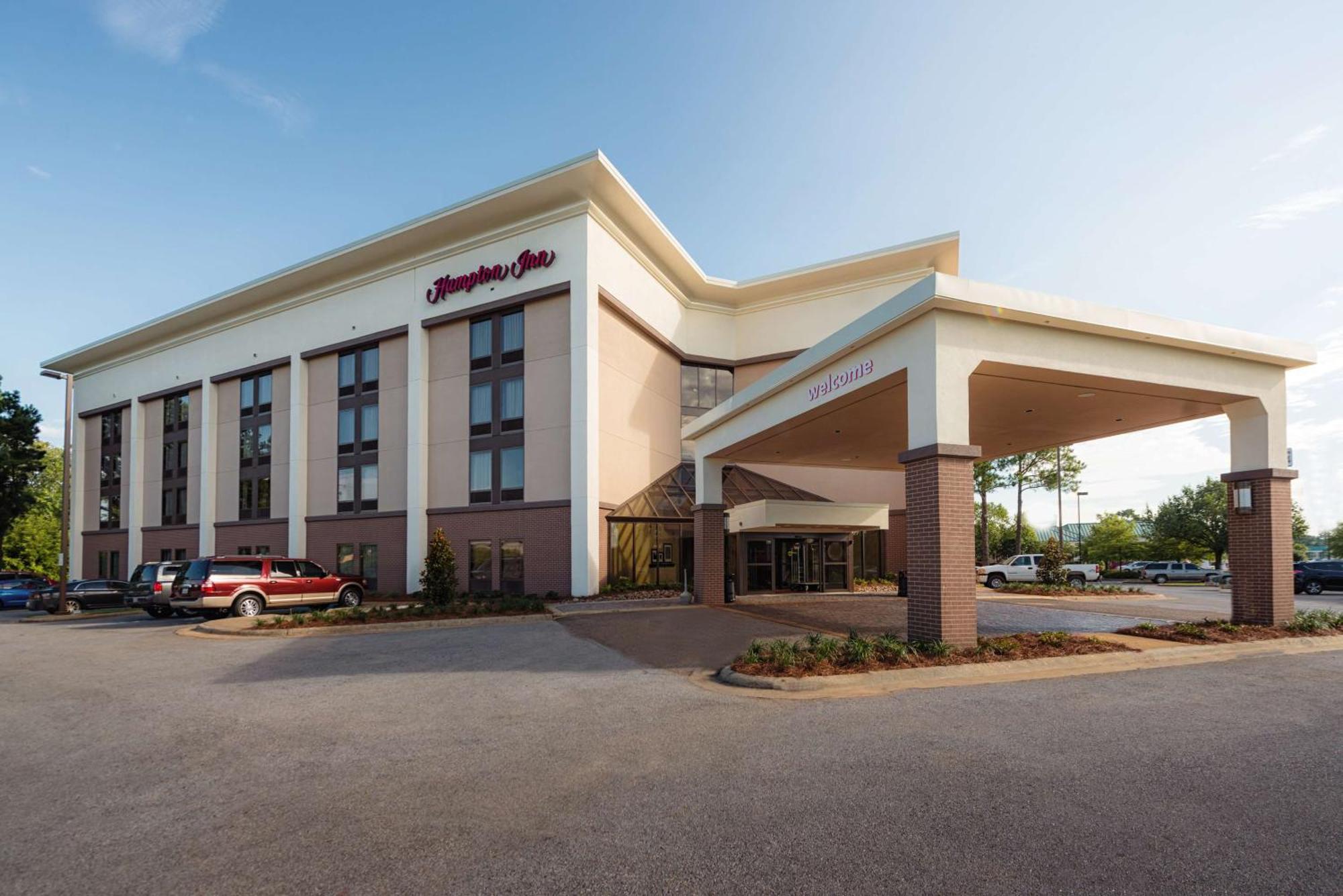 Hampton Inn Meridian Kültér fotó