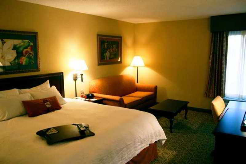 Hampton Inn Meridian Szoba fotó